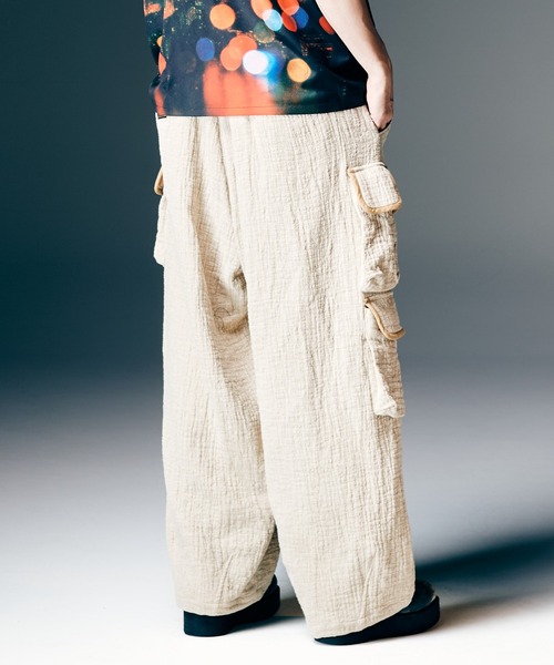 glamb（グラム）の「Linen Cargo Pants / リネンカーゴパンツ（カーゴパンツ・メンズ・ホワイト/ブラック・S/M/L）」の6枚目の写真