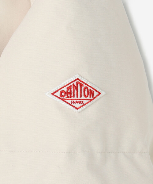 DANTON（ダントン）の「DANTON | ポリエステルタッサー ダウンフードジャケット WOMEN（ダウンジャケット/コート・レディース・ブラック/オフホワイト・S）」の13枚目の写真