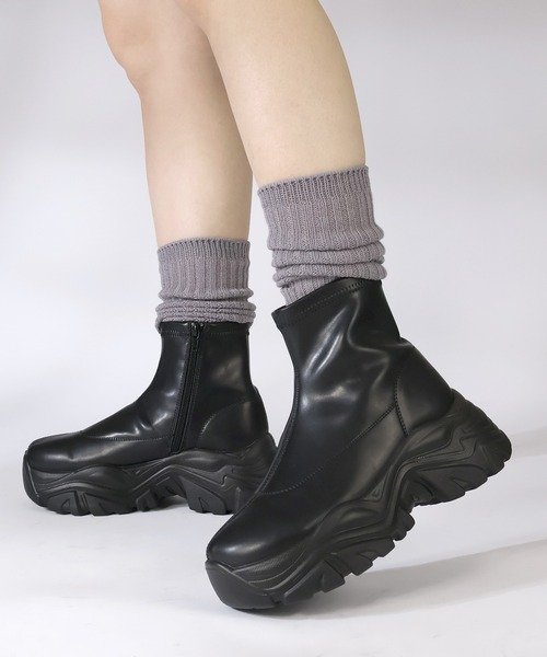 LOVEHUNTER（ラブハンター）の「+6cm 軽量厚底 スニーカーソール レースアップブーツ ストレッチブーツ（ブーツ・レディース・ホワイト系1/ブラック系1/ブラック系2/ホワイト系2・L/M/S/SS/3L/LL）」の11枚目の写真