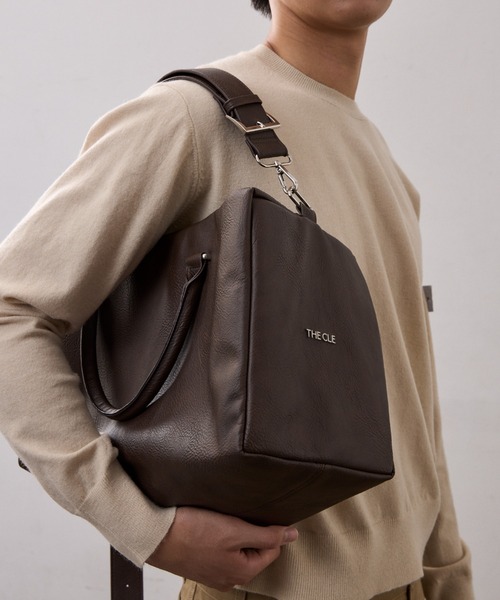 THE CLE（ザクレ）の「BOX BAG -Journey-（ショルダーバッグ・メンズ・ブラック/ブラウン・FREE）」の12枚目の写真