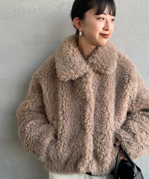 JEANS FACTORY Clothes（ジーンズファクトリークローズ）の「[Jeans Factory Clothes/ジーンズファクトリークローズ] プードルファー ショートボアブルゾン（ブルゾン・レディース・アイボリー/ブラック/ダークブラウン・F）」の3枚目の写真