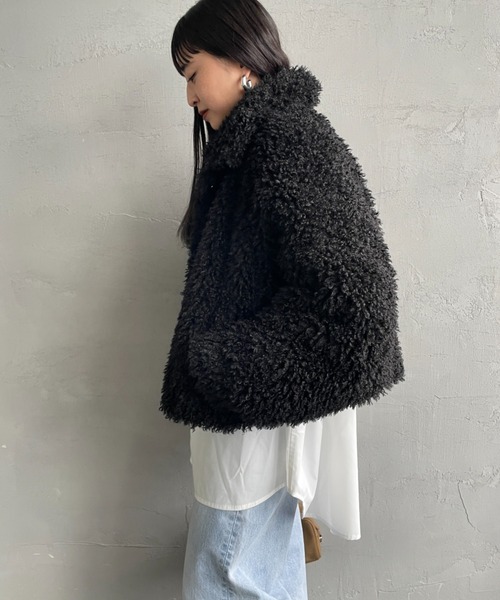 JEANS FACTORY Clothes（ジーンズファクトリークローズ）の「[Jeans Factory Clothes/ジーンズファクトリークローズ] プードルファー ショートボアブルゾン（ブルゾン・レディース・アイボリー/ブラック/ダークブラウン・F）」の4枚目の写真