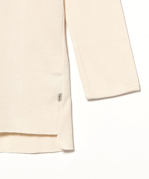 fennica(フェニカ)の「傳tutaee / 「HADAGI」 Long Sleeve bioRe COTTON ビオリコットン 長袖シャツ(Tシャツ/カットソー・レディース・ホワイト系その他6・おおきい)」の2枚目の写真