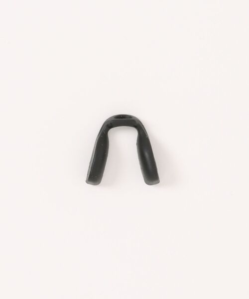 OAKLEY（オークリー）の「OAKLEY/オークリー サングラス STUNT DEVIL 紫外線対策 グリップ フィット 0OO9517 951704（サングラス・メンズ・ホワイト・39cm）」の4枚目の写真