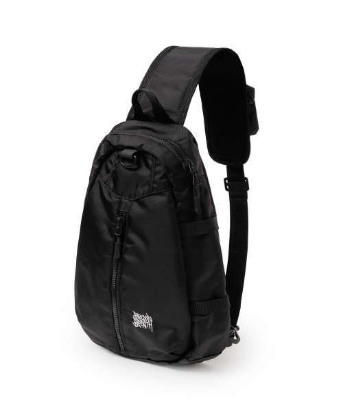 BROWNBREATH(ブラウンブレス)の「COMBINE MINI SLING BAG - BLACK(メッセンジャーバッグ・レディース・その他・ONE)」の2枚目の写真