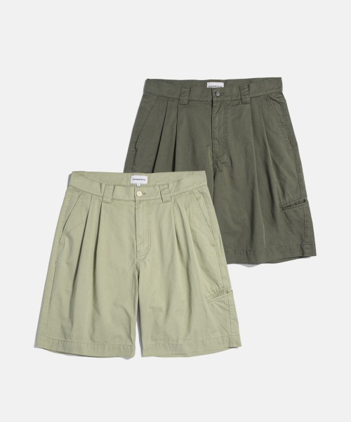 ESPIONAGE（エスピオナジ）の「Double Pleats Chino Shorts Khaki Beige（その他パンツ・レディース・その他・MEDIUM/LARGE/X-LARGE）」の4枚目の写真