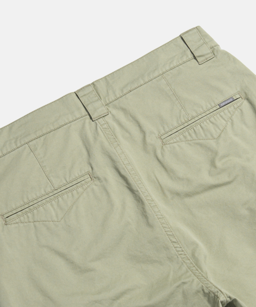 ESPIONAGE（エスピオナジ）の「Double Pleats Chino Shorts Khaki Beige（その他パンツ・レディース・その他・MEDIUM/LARGE/X-LARGE）」の8枚目の写真