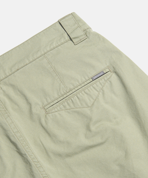 ESPIONAGE（エスピオナジ）の「Double Pleats Chino Shorts Khaki Beige（その他パンツ・レディース・その他・MEDIUM/LARGE/X-LARGE）」の9枚目の写真