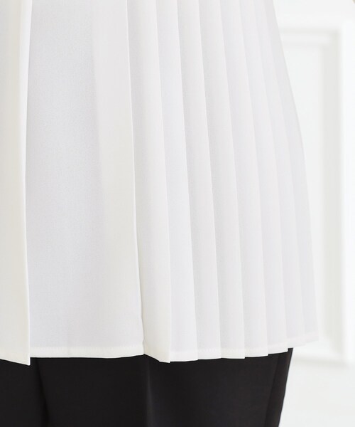 grove（グローブ）の「【マシンウォッシュ/防シワ/UVカット】裾プリーツ取り外しボウタイブラウス（シャツ/ブラウス・レディース・ネイビー/ブラック/オフホワイト・02/03/05/04/01）」の14枚目の写真