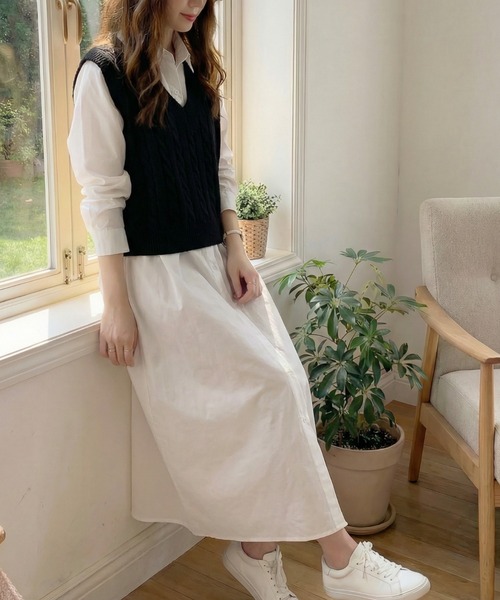 cammie(キャミー)の「ケーブルニットベスト(ベスト・レディース・ホワイト/ブラック/ブルー・F)」の11枚目の写真