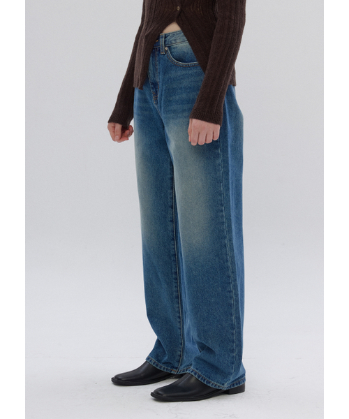 BUTTON UP（ボタンアップ）の「スタンダードウォッシュドセミワイドデニム（ブルー）（デニムパンツ・レディース・その他・SMALL/MEDIUM/LARGE）」の3枚目の写真