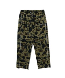A BATHING APE | 1ST CAMO A BATHING APE LOGO RELAXED FIT TRACK SWEATPANTS(その他パンツ)