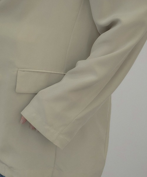SALON adam et rope'（サロン アダム エ ロペ）の「[26SS]GENTLE SILK ジャケット / セットアップ対応・洗える（テーラードジャケット・レディース・ブラック/ベージュ系その他・FREE）」の19枚目の写真