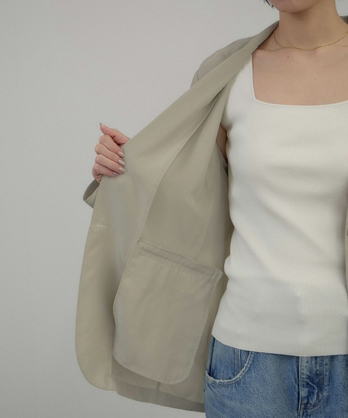 SALON adam et rope'（サロン アダム エ ロペ）の「[26SS]GENTLE SILK ジャケット / セットアップ対応・洗える（テーラードジャケット・レディース・ブラック/ベージュ系その他・FREE）」の21枚目の写真