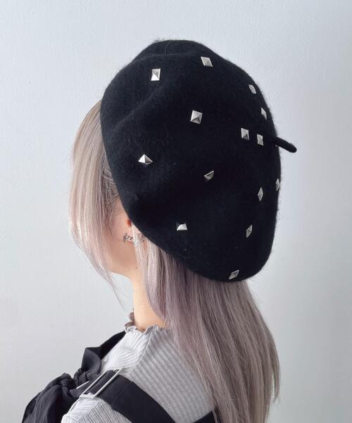 loverboy スタッツベレー帽 グリーン loverboy スタッツベレー帽 グリーン EXCLUSIVES – Charles Jeffrey