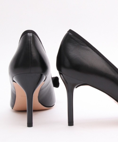 SEVEN TWELVE THIRTY(セヴントゥエルヴサーティー)の「LovelyWalkプラス ポインテッドリボンパンプス(パンプス・レディース・ブラック×ホワイト/ベージュ系その他/ブラック・22cm/22.5cm/23cm/23.5cm/24cm/24.5cm)」の7枚目の写真