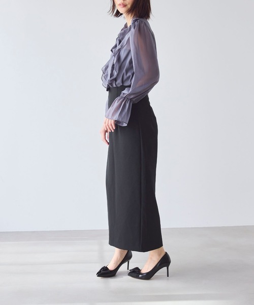 SEVEN TWELVE THIRTY(セヴントゥエルヴサーティー)の「LovelyWalkプラス ポインテッドリボンパンプス(パンプス・レディース・ブラック×ホワイト/ベージュ系その他/ブラック・22cm/22.5cm/23cm/23.5cm/24cm/24.5cm)」の4枚目の写真