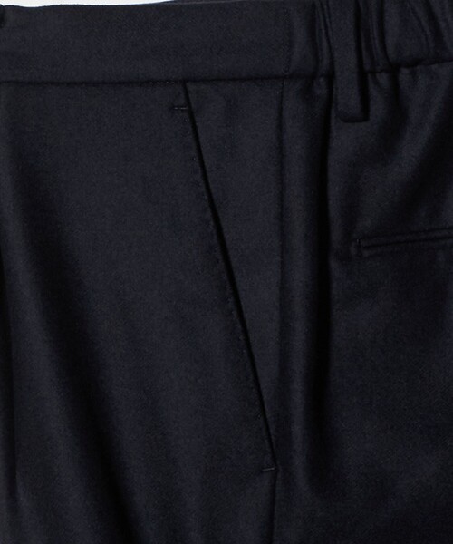 SOVEREIGN（ソブリン）の「＜SOVEREIGN＞フランネル ハーフギャザー イージースラックス（その他パンツ・メンズ・ネイビー・L）」の4枚目の写真