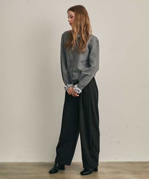 Clum(クルム)の「ストレートフィットスウェットパンツ(スウェットパンツ・レディース・ブラック/チャコールグレー・MEDIUM/SMALL)」の14枚目の写真