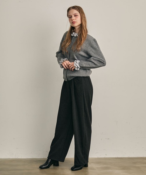 Clum(クルム)の「ストレートフィットスウェットパンツ(スウェットパンツ・レディース・ブラック/チャコールグレー・MEDIUM/SMALL)」の15枚目の写真