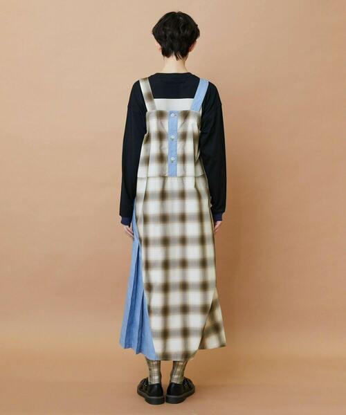 FRAPBOIS（フラボア）の「オンブレー ジャンパースカート（ジャンパースカート・レディース・ベージュ/グリーン・1/0）」の12枚目の写真