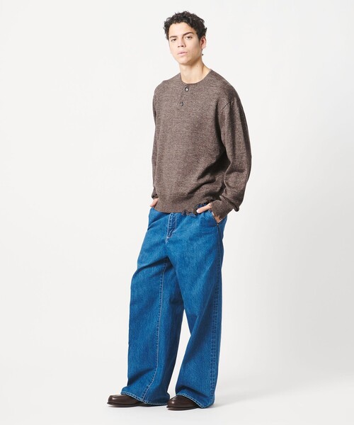 LOEFF(ロエフ)の「<LOEFF>ダメージ ヘンリーネック ニット UNISEX(ニット/セーター・レディース・ダークブラウン/ダークグレー・0/1/2)」の5枚目の写真