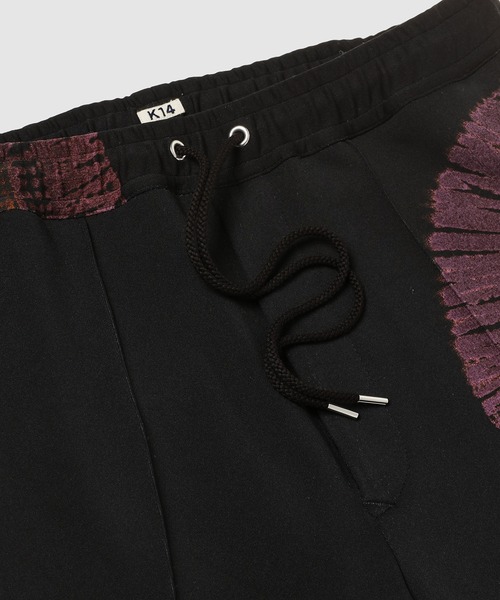 KHOKI（コッキ）の「Tie-Dye Track Pants（その他パンツ・メンズ・ネイビー/ブラック・2）」の5枚目の写真
