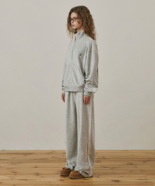 BELLOL（ベロエル）の「Velvet lace track pants MELANGE（スウェットパンツ・レディース・その他・FREE）」の4枚目の写真