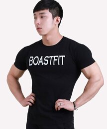 BOASTFIT（ボストピット）の「機能性トレーニング半袖Tシャツ ブラック（Tシャツ/カットソー）」