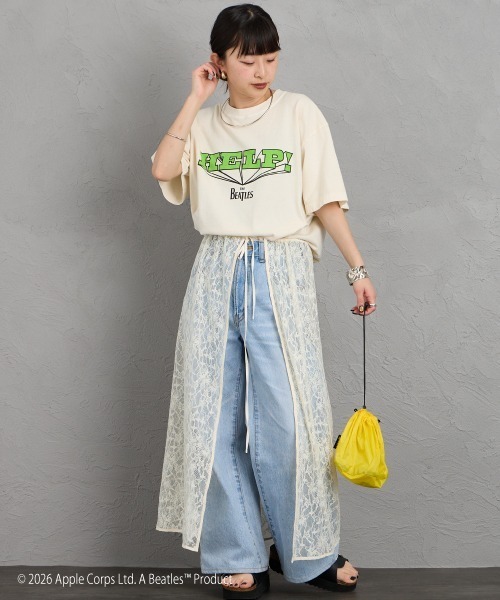 GOOD ROCK SPEED（グッドロックスピード）の「[GOOD ROCK SPEED/グッドロックスピード] 別注 THE BEATLES ロックプリントTシャツ(HELP!)（Tシャツ/カットソー・レディース・ベージュ・M/L/XL）」の2枚目の写真