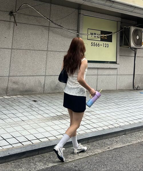 MUSINSA STANDARD WOMAN（ムシンサスタンダードウーマン）の「ウィメンズレイヤードミニスカート[ブラック]（スカート・レディース・その他・LARGE/MEDIUM/SMALL/X-SMALL）」の3枚目の写真