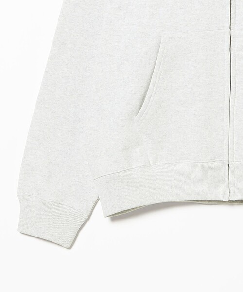 TOKYO CULTUART by BEAMS(トウキョウカルチャートバイビームス)の「GxBxT / ILLSYNAPSE Sweat Parka(パーカー・メンズ・ライトグレー/ネイビー・SMALL/X-LARGE/LARGE/MEDIUM)」の9枚目の写真