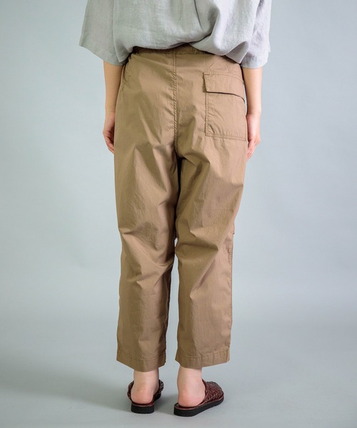 OMNIGOD（オムニゴッド）の「[OMNIGOD womens / オムニゴッド] NCウェザー イージーミリタリーオーバーパンツ（カーゴパンツ・レディース・オリーブ/ベージュ・0/1）」の16枚目の写真