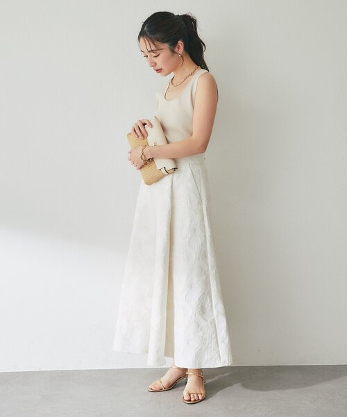 La boutique BonBon（ラブティックボンボン）の「【最強着映え】お花ジャガードスカート（スカート・レディース・サックスブルー/ホワイト/イエロー・36/38）」の19枚目の写真