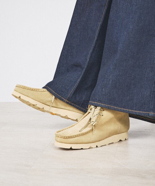 Clarks(クラークス)の「【Clarks /クラークス】Wallabee Boot GTX シューズClarks /ワラビーブーツ /ゴアテックス/スエード/ユニセックス(モカシン/デッキシューズ・メンズ・ベージュ/ブラック・7.5/7/8.5/8)」の1枚目の写真