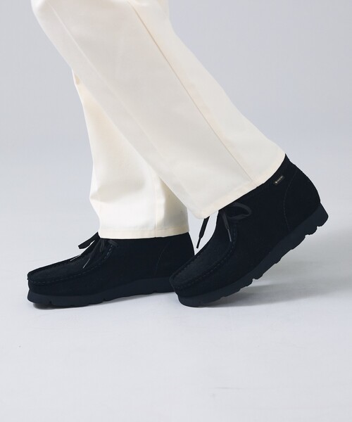 Clarks(クラークス)の「【Clarks /クラークス】Wallabee Boot GTX シューズClarks /ワラビーブーツ /ゴアテックス/スエード/ユニセックス(モカシン/デッキシューズ・メンズ・ベージュ/ブラック・7.5/7/8.5/8)」の2枚目の写真