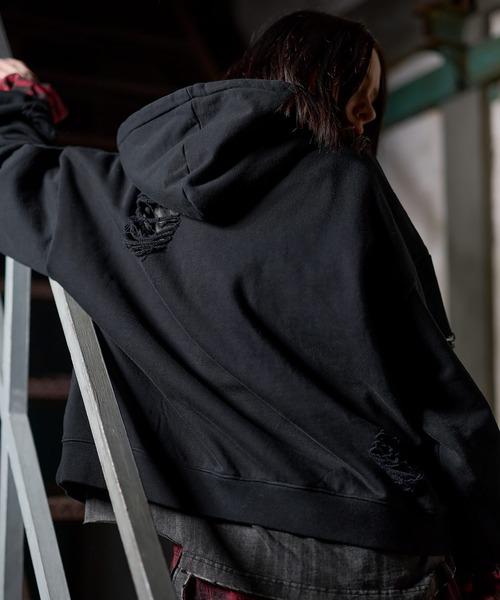 ERAR（エラー）の「【ERAR】ヴィンテージ加工ハイダメージデザインダブルジップパーカー（パーカー・メンズ・ブラック系/ブラック・S/M/L/XL）」の4枚目の写真