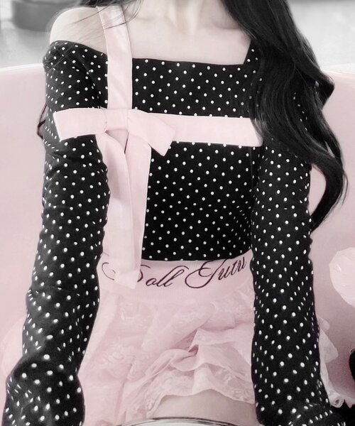 OLIVE des OLIVE（オリーブデオリーブ）の「【インフルエンサー企画】miko present ribbon tops（Tシャツ/カットソー・レディース・ピンク/ブラック・FREE）」の3枚目の写真