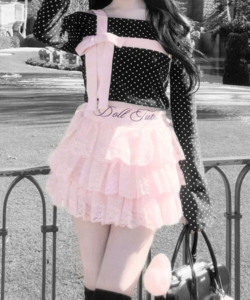 OLIVE des OLIVE（オリーブデオリーブ）の「【インフルエンサー企画】miko present ribbon tops（Tシャツ/カットソー・レディース・ピンク/ブラック・FREE）」の4枚目の写真