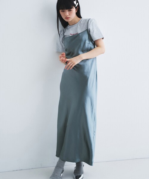 CODE A（コードエー）の「satin cami dress（ワンピース・レディース・ブラック/ライトグレー/ホワイト・00）」の3枚目の写真