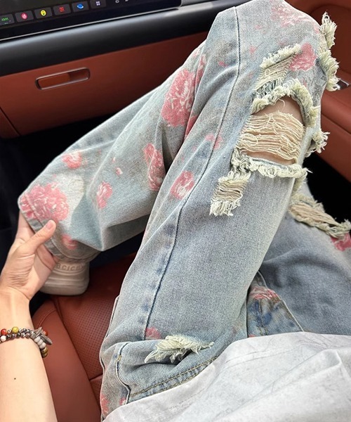 Ressaca（レサーカ）の「花柄ダメージ加工ルーズデニムパンツ（デニムパンツ・メンズ・ブルー・L/XL/M）」の9枚目の写真