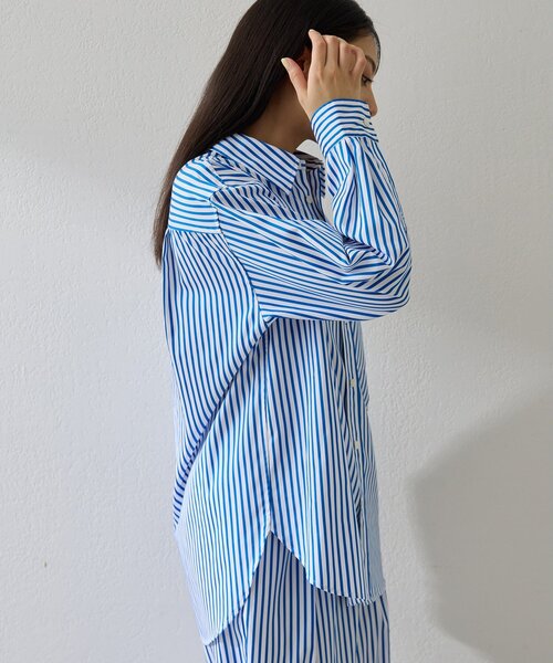 Whim Gazette(ウィムガゼット)の「ストライプシャツ(シャツ/ブラウス・レディース・ブラウン/ブルー・FREE)」の17枚目の写真