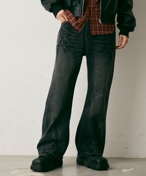 Shoowtime（ショウタイム）の「Crushed Washed Straight Denim Pants / クラッシュウォッシュドストレートデニムパンツ（デニムパンツ・メンズ・ブルー/ブラック・LARGE/MEDIUM/X-LARGE）」の4枚目の写真