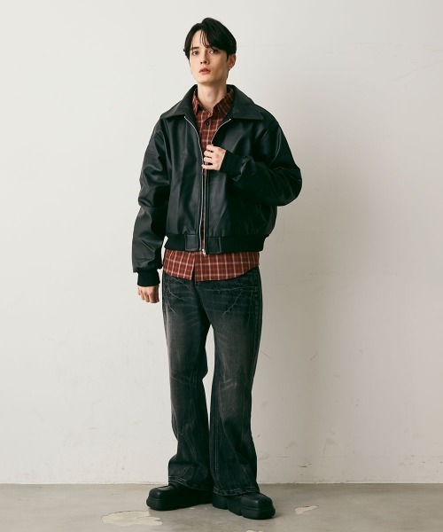 Shoowtime（ショウタイム）の「Crushed Washed Straight Denim Pants / クラッシュウォッシュドストレートデニムパンツ（デニムパンツ・メンズ・ブルー/ブラック・LARGE/MEDIUM/X-LARGE）」の12枚目の写真