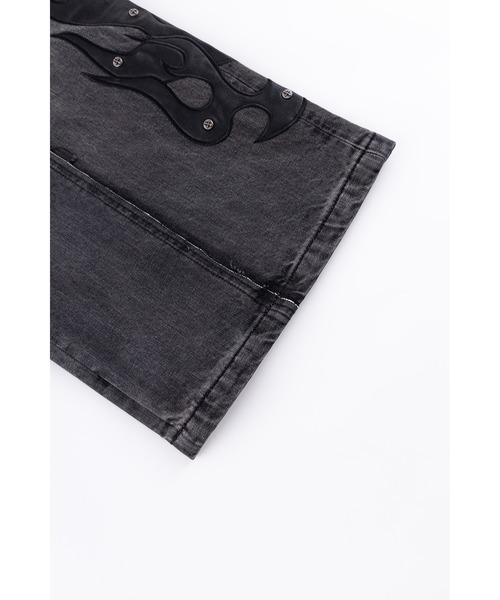 SUPPLIER（サプライヤー）の「デニムパンツ｜Fire Tribal Leather Patch Baggy Denim｜SUPPLIER（デニムパンツ・メンズ・ブラック/ブルー・X-LARGE/LARGE/MEDIUM/SMALL）」の4枚目の写真