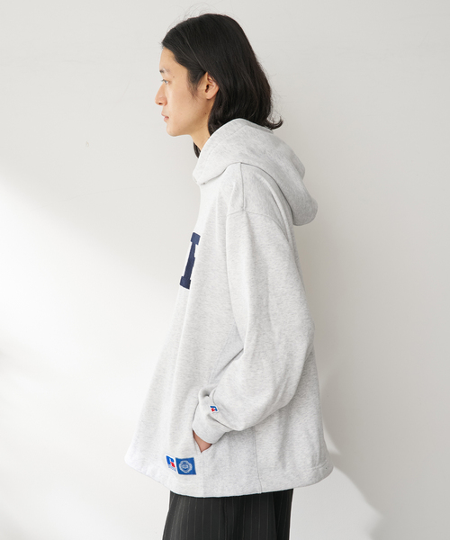 Russell Athletic（ラッセルアスレティック）の「Russell Athletic 別注 カレッジパーカー（パーカー・メンズ・ネイビー/ホワイト/グレー・LARGE/MEDIUM）」の6枚目の写真