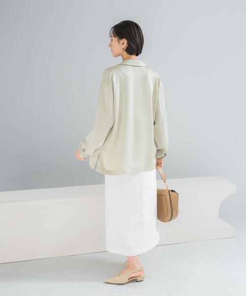 URBAN RESEARCH ROSSO WOMEN（アーバンリサーチ　ロッソ）の「オープンカラーヴィンテージシルキーサテンブラウス（シャツ/ブラウス・レディース・ベージュ系その他/オフホワイト・FREE）」の14枚目の写真