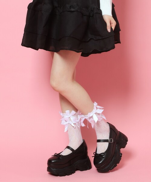 cs T&P(シーエスティーアンドピー)の「厚底ストラップリボンパンプス(パンプス・レディース・ブラック/アイボリー・L/LL/S/M)」の7枚目の写真