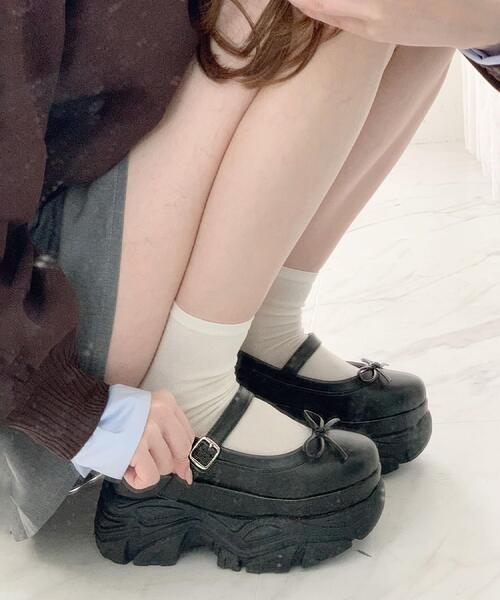 cs T&P(シーエスティーアンドピー)の「厚底ストラップリボンパンプス(パンプス・レディース・ブラック/アイボリー・L/LL/S/M)」の22枚目の写真