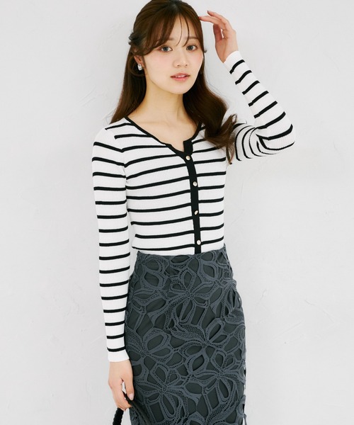 tocco closet(トッコ クローゼット)の「【ZOZO限定】配色ヘンリーネックカットソー(Tシャツ/カットソー・レディース・ホワイト×ブラック/ネイビー×ホワイト/その他・M)」の20枚目の写真